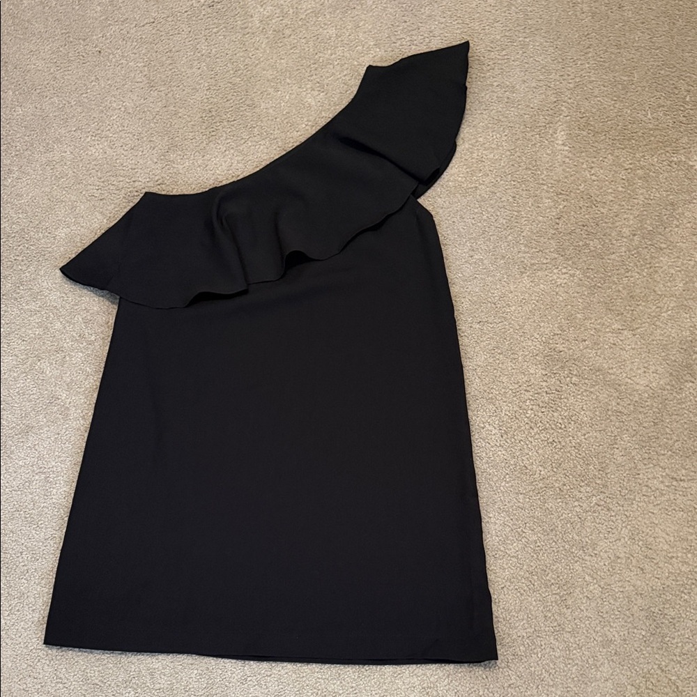 Sugarlips Black One-Shoulder Ruffle Dress